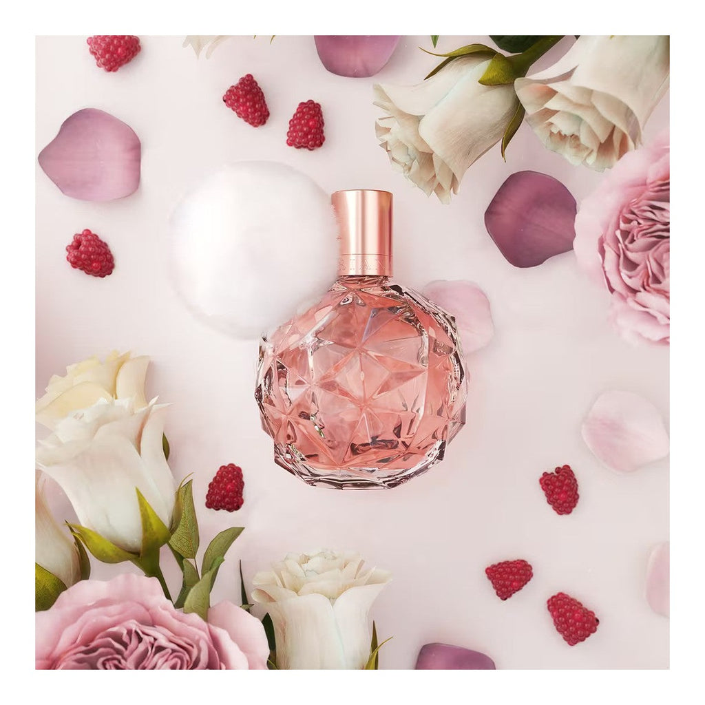 Ariana Grande Ari EDP 100 ml (3.4 oz) - ángulo